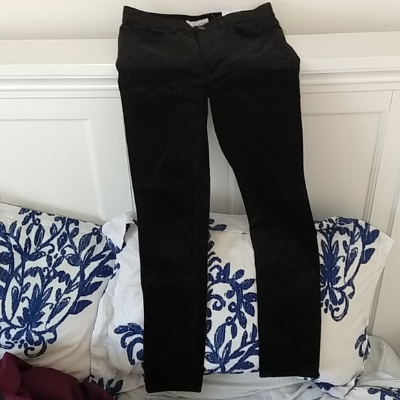 Black Velvet Loft Jeans - Picture 3 of 3